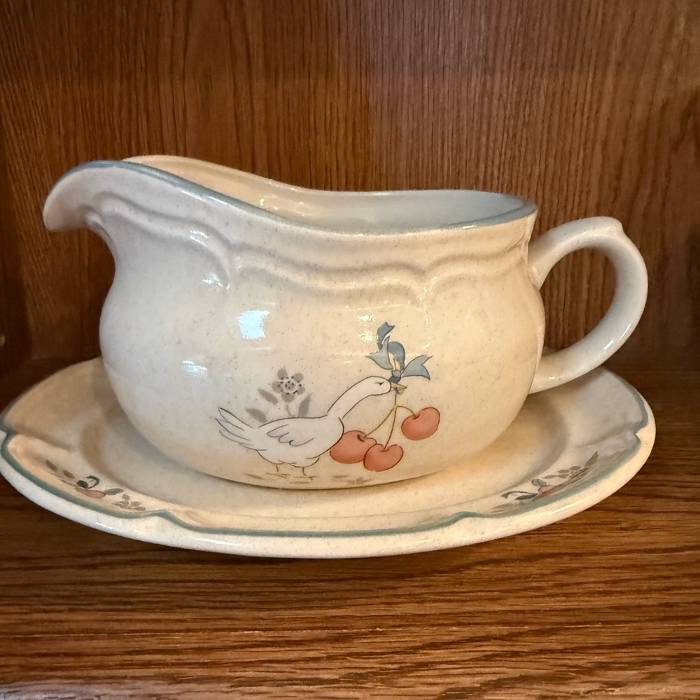 New Vintage ceramic marmalade, goose gravy boat with tray